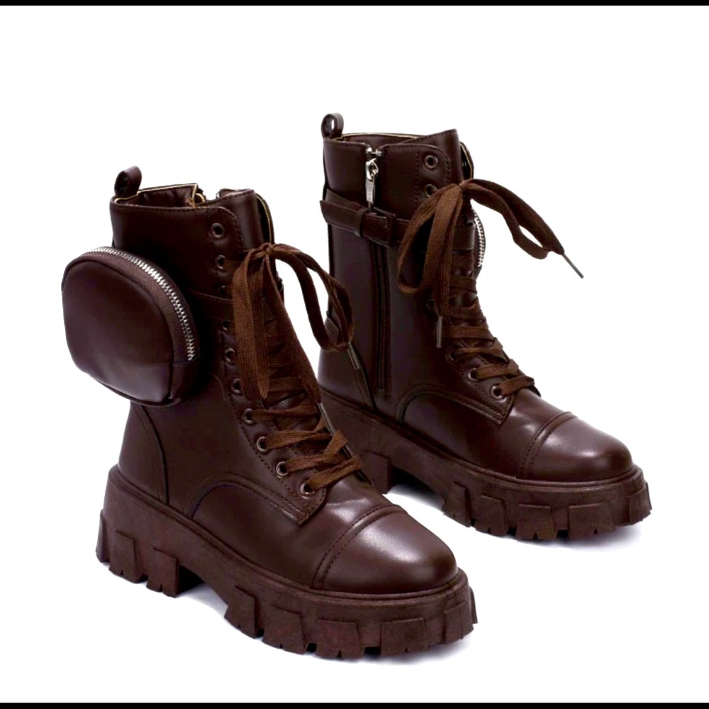 Cape Robbin combat boot